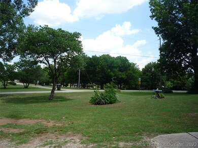 View looking southeast - Stockman Road and neighbo