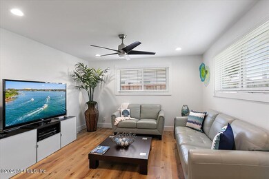 07-Family Room