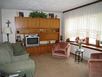 Living Room. Large living room with huge bay windo