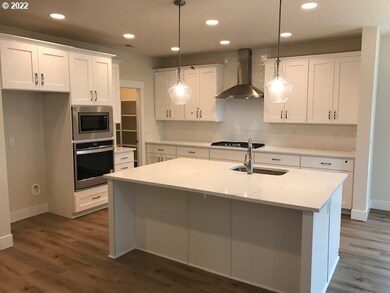 2326 Falls St, Forest Grove, OR 97116 - photo 4