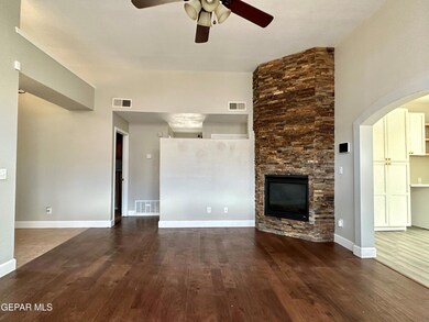 14016 Highweed Dr, El Paso, TX 79928 - photo 6