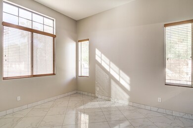 4487 S Cobblestone St-10
