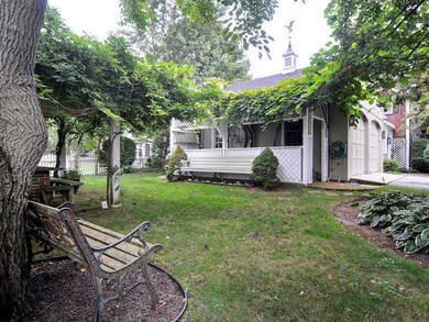 Yard/Garden.