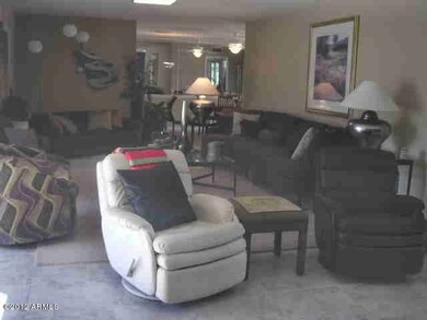 9718 W Lindgren Ave, Sun City, AZ 85373 - photo 7