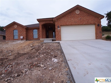 1061 Republic Cir, Copperas Cove, TX 76522 - photo 2