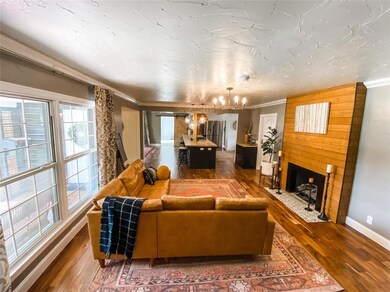 1803 E California St, Gainesville, TX 76240 - photo 3