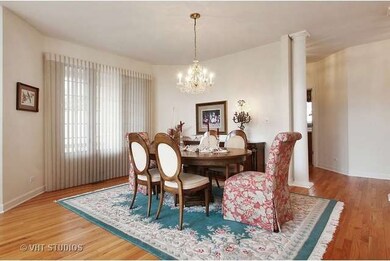 2723 Aspen Ct, Glenview, IL 60026 - photo 7