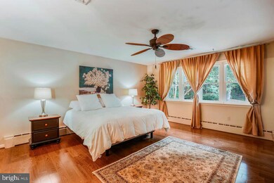 6213 Oak Hill Dr, Sykesville, MD 21784 - photo 5