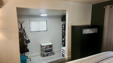 14 Cedar St unit 14, Hollywood, FL 33023 - photo 7