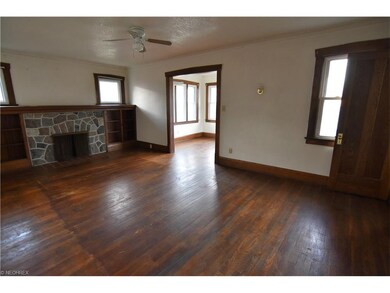 2nd floor family room
