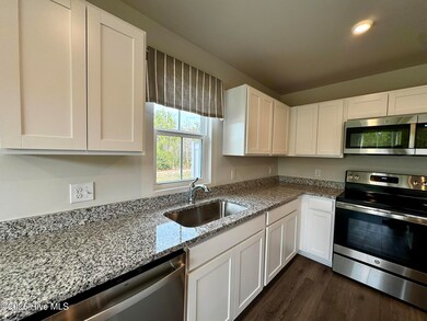 1553 Sayer Rd NE, Bolivia, NC 28422 - photo 6