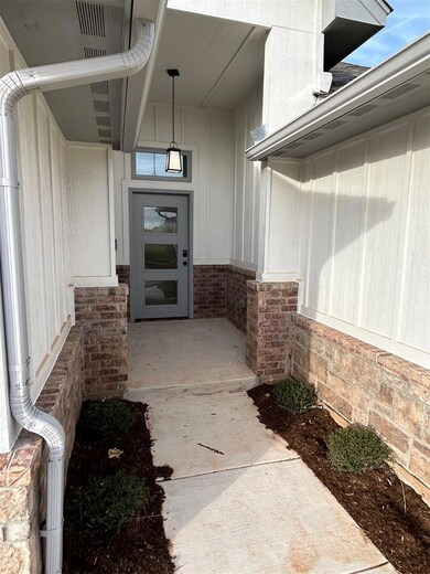 2517 NW 196th St, Edmond, OK 73012 - photo 4