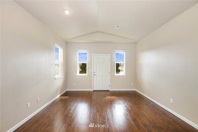 14451 Lockwood Ln SE, Yelm, WA 98597 - photo 5