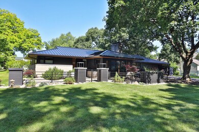 290 Village Dr, Columbus, OH 43214 - photo 2