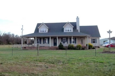 Spacious home with wonderful floor plan. Loaded with great features.