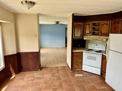 kichen to living room