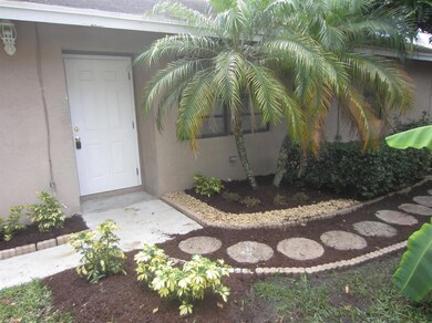 5428 Gene Cir, West Palm Beach, FL 33415 - photo 4