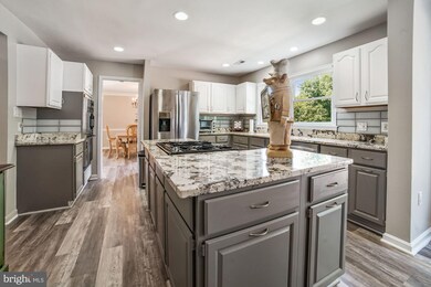 713 Brandon Green Dr, Silver Spring, MD 20904 - photo 7