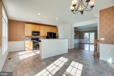 25563 Fretton Square, Chantilly, VA 20152 - photo 4