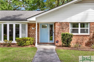 14 Clarendon Rd, Savannah, GA 31410 - photo 2