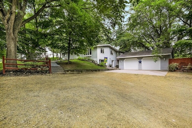 6680 S Robert Trail, Inver Grove Heights, MN 55077 - photo 5