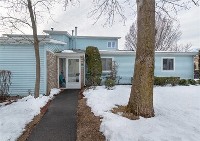 875 Halifax Dr, Warwick, RI 02886 - photo 2