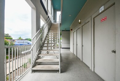 1441 East St unit 302, Houston, TX 77007 - photo 3