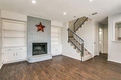 2801 Meadow Park Dr unit D, Bedford, TX 76021 - photo 4