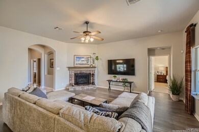 10645 Black Horse, Helotes, TX 78023 - photo 7