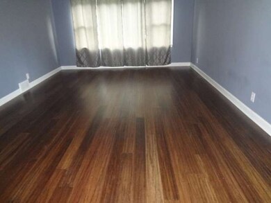 1720 Queens Ct, Carpentersville, IL 60110 - photo 5