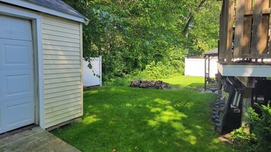 426 Putnam Hill Rd, Sutton, MA 01590 - photo 4