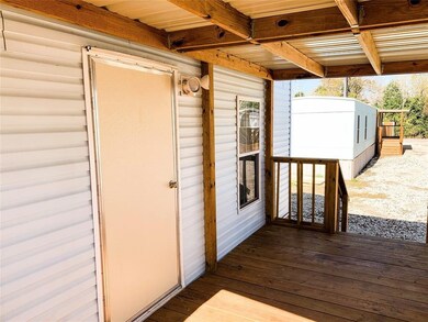 3621 County Road 161 unit I, Alvin, TX 77511 - photo 3