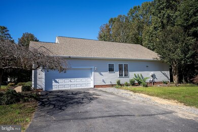 5931 Danielle Dr, Fredericksburg, VA 22407 - photo 5