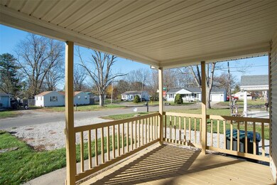 1602 S Biltmore Ave, Muncie, IN 47302 - photo 6