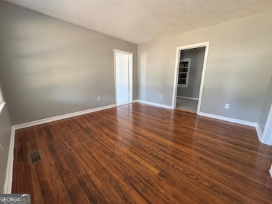 1906 W Whitney Ave, Albany, GA 31707 - photo 3