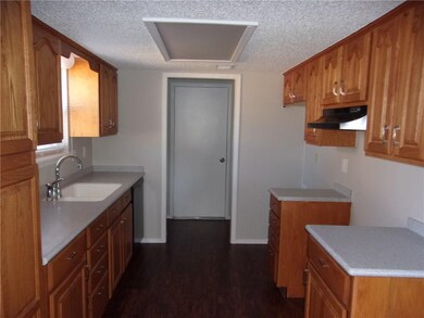 3112 S 211th East Ave, Broken Arrow, OK 74014 - photo 4