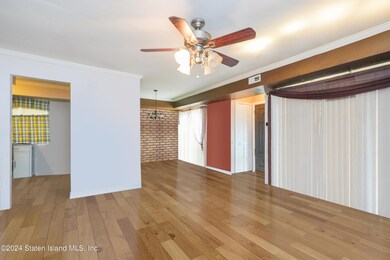68 Selvin Loop unit 146, Staten Island, NY 10303 - photo 7