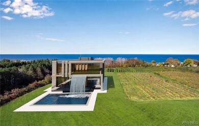 Home staged virtually