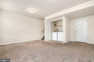 10381 Lantern Ln, Hagerstown, MD 21740 - photo 6