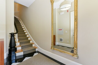 142 W Concord St unit 3, Boston, MA 02118 - photo 2