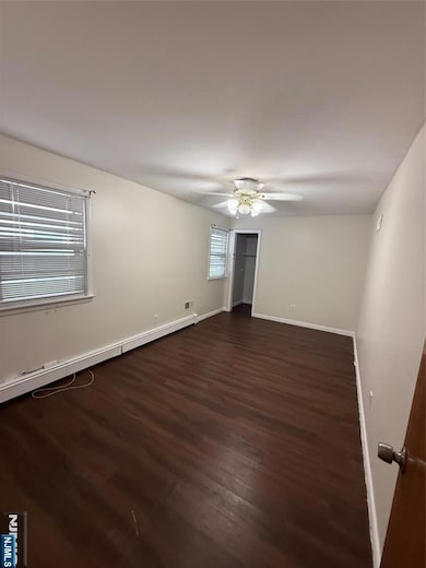 208 E 22nd St, Paterson, NJ 07514 - photo 6