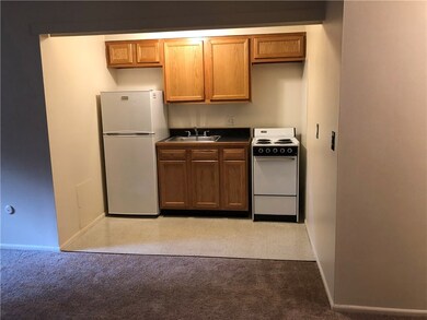 41 Cherry St, Pawtucket, RI 02860 - photo 2