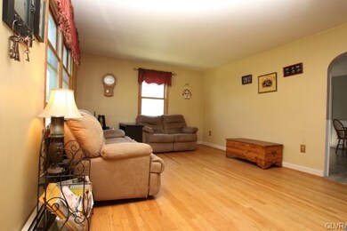 1232 Fairfax St, Allentown, PA 18103 - photo 7