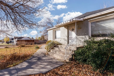 208 S 400 W, Richfield, UT 84701 - photo 5