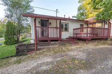 1245 E 35th Ct, Des Moines, IA 50317 - photo 3