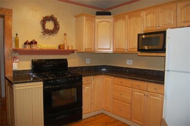 130 University Rd, Brookline, MA 02445 - photo 4