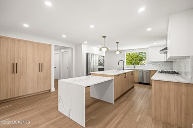 469 Wall St, Eatontown, NJ 07724 - photo 6