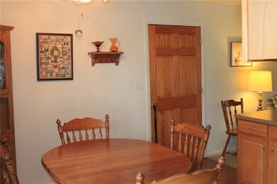 2941 Tulip Dr, Columbus, IN 47203 - photo 5