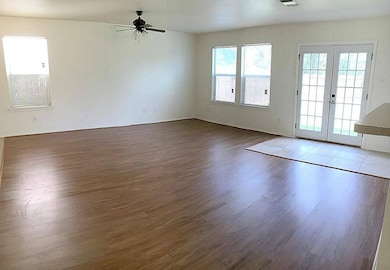 12438 Grossmount Dr, Houston, TX 77066 - photo 2