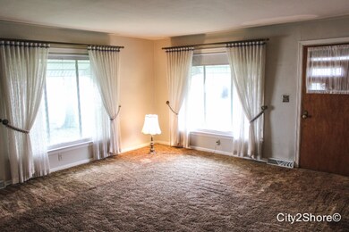 2526 Byron Center-6